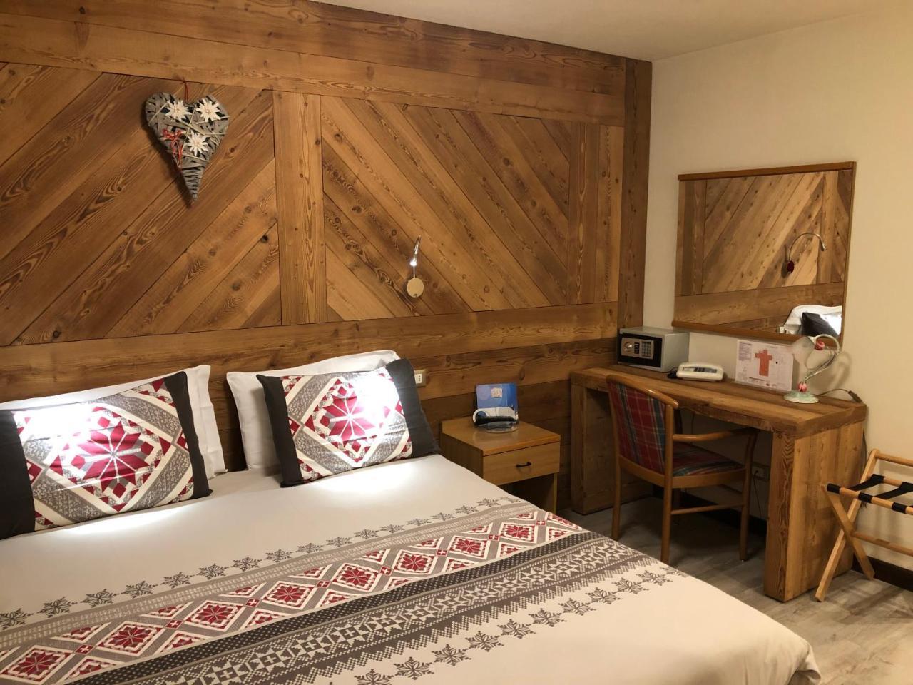 Hotel Edelweiss Pré-Saint-Didier Eksteriør billede